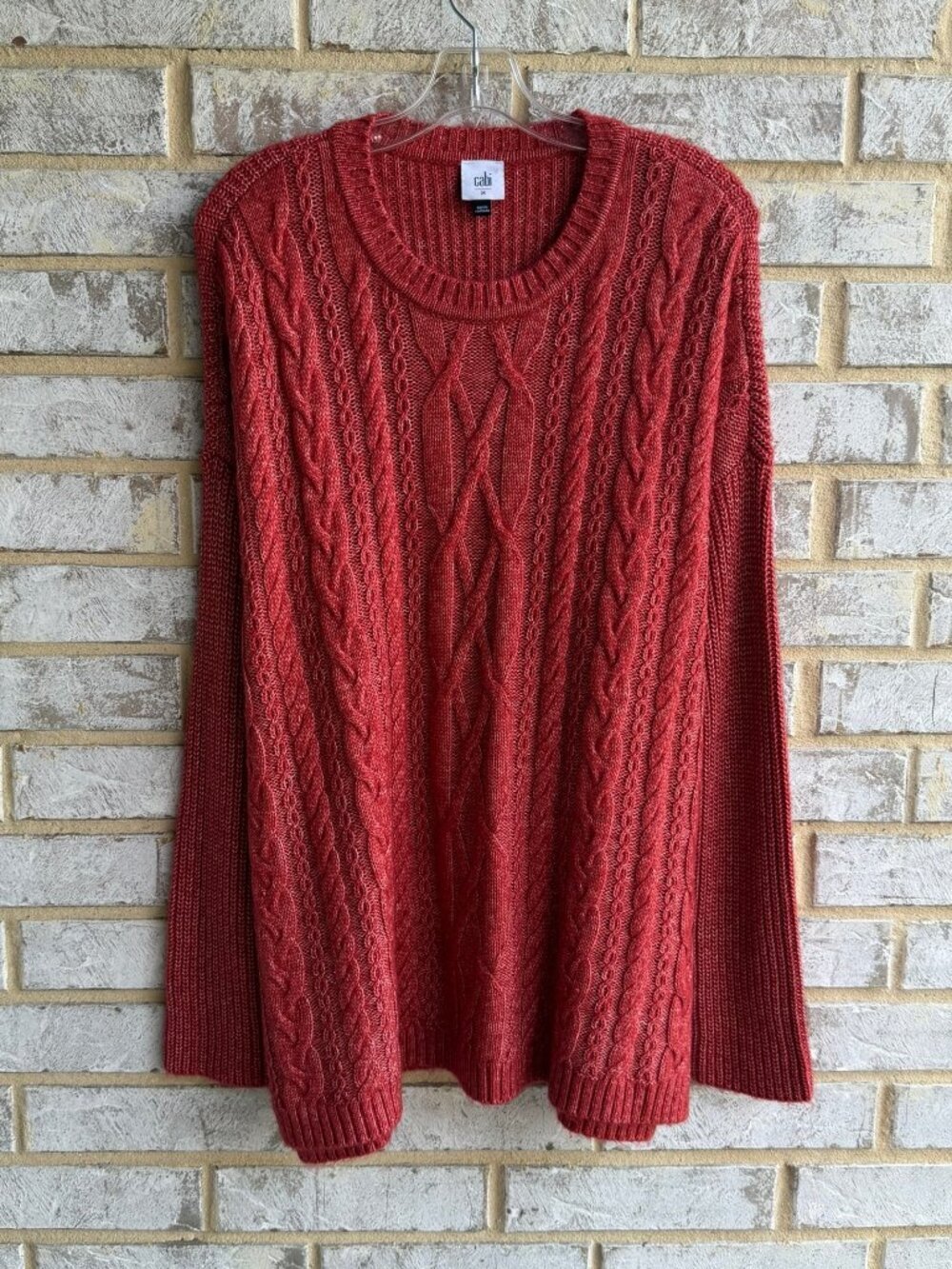 CAbi Long Sleeve Crew Neck Red/White Cable Knit Pullover Sweater  Size M.